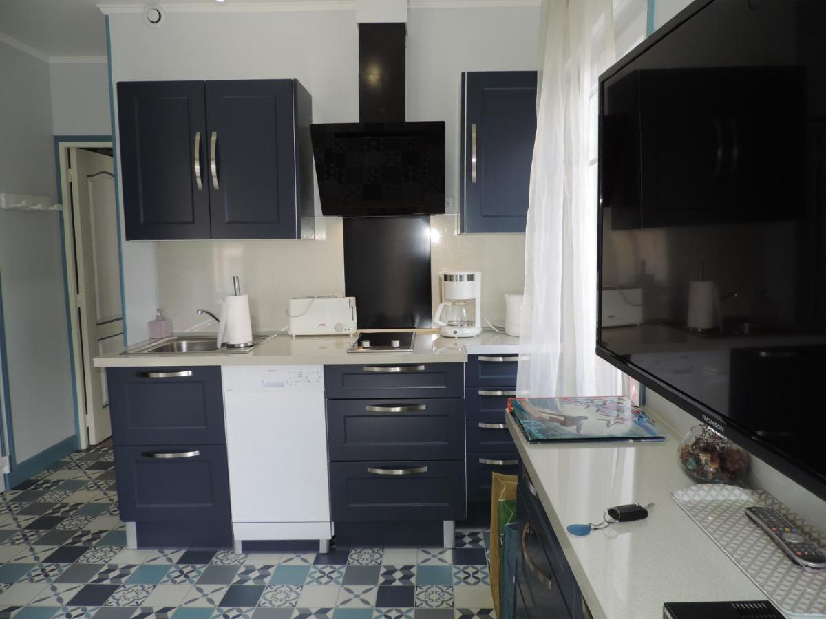 Villa Mes Souvenirs 1Er Etage Wifi Lit Fait Taxe De Sejour Incluse Мер-ле-Бен Экстерьер фото